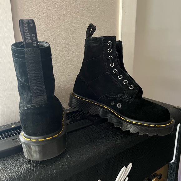 HAVEN x Dr. Martens 1460 Suede Boots - Picture 5 of 8